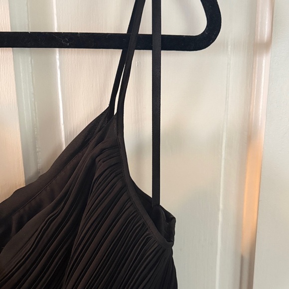 Banana Republic Classic Little Black Dress - Picture 5 of 9